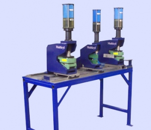 MultiPunch Linear Rail 3 Station